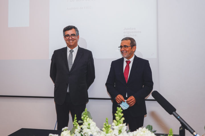 Rui Antunes toma posse como Presidente da ESEC para mandato 2022-26