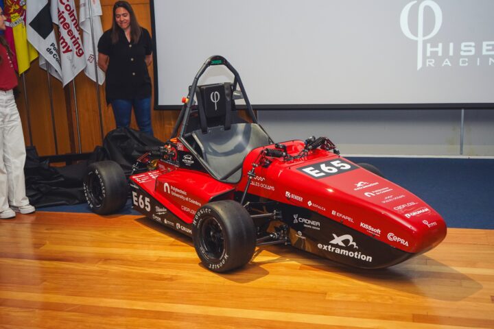 Politécnico de Coimbra em competição mundial com carro 100% elétrico feito por estudantes