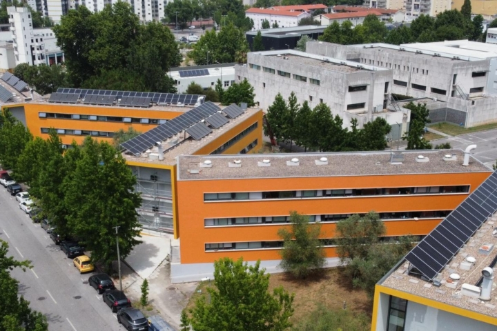 Residências estudantis - R3 -Instalação de painéis fotovoltaicos